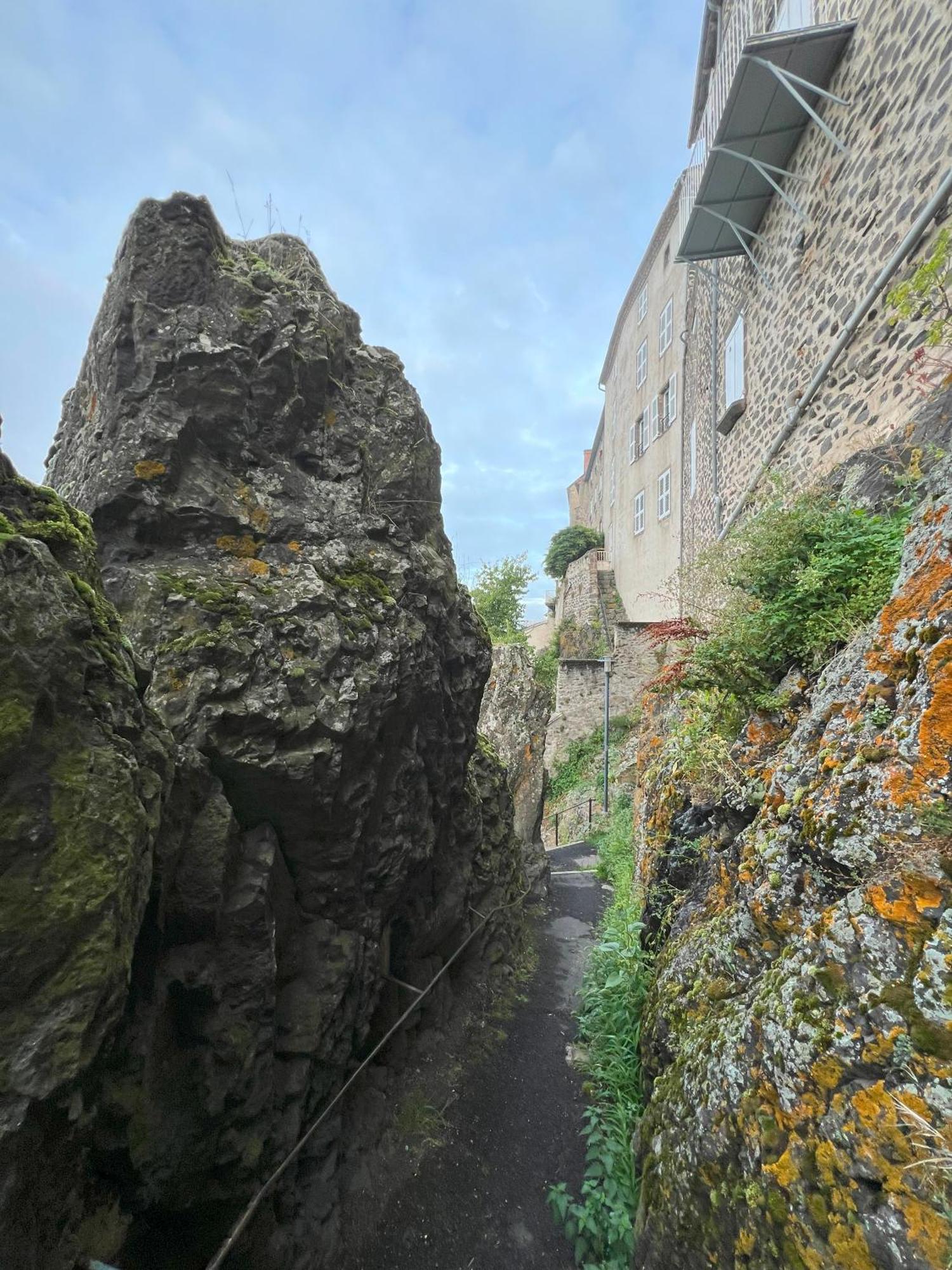 Apartmán Artist Flat Saint Flour Exteriér fotografie